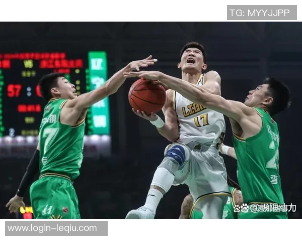 CBA辽宁队与北京队精彩对决瞬间回顾及赛场氛围全景展示